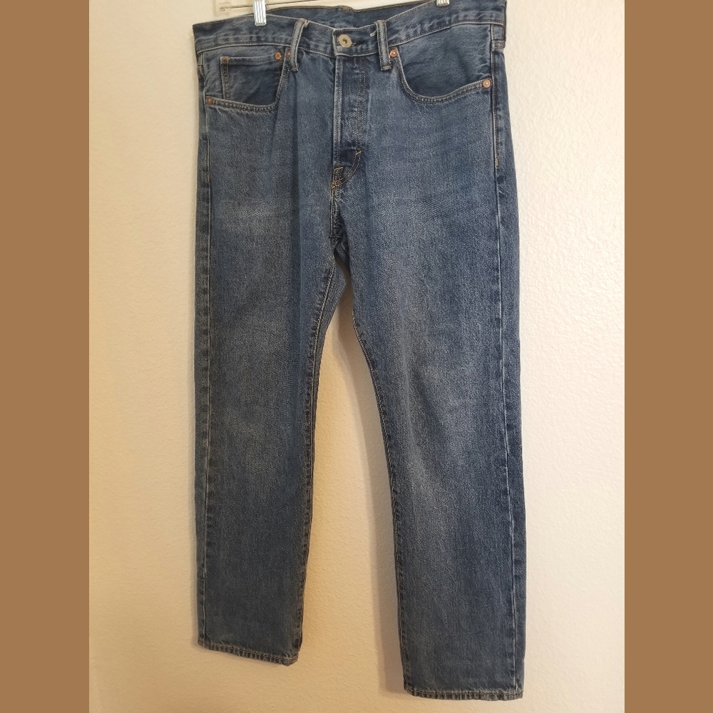 & Denim Straight MW Button Fly Jeans Sz 34/32